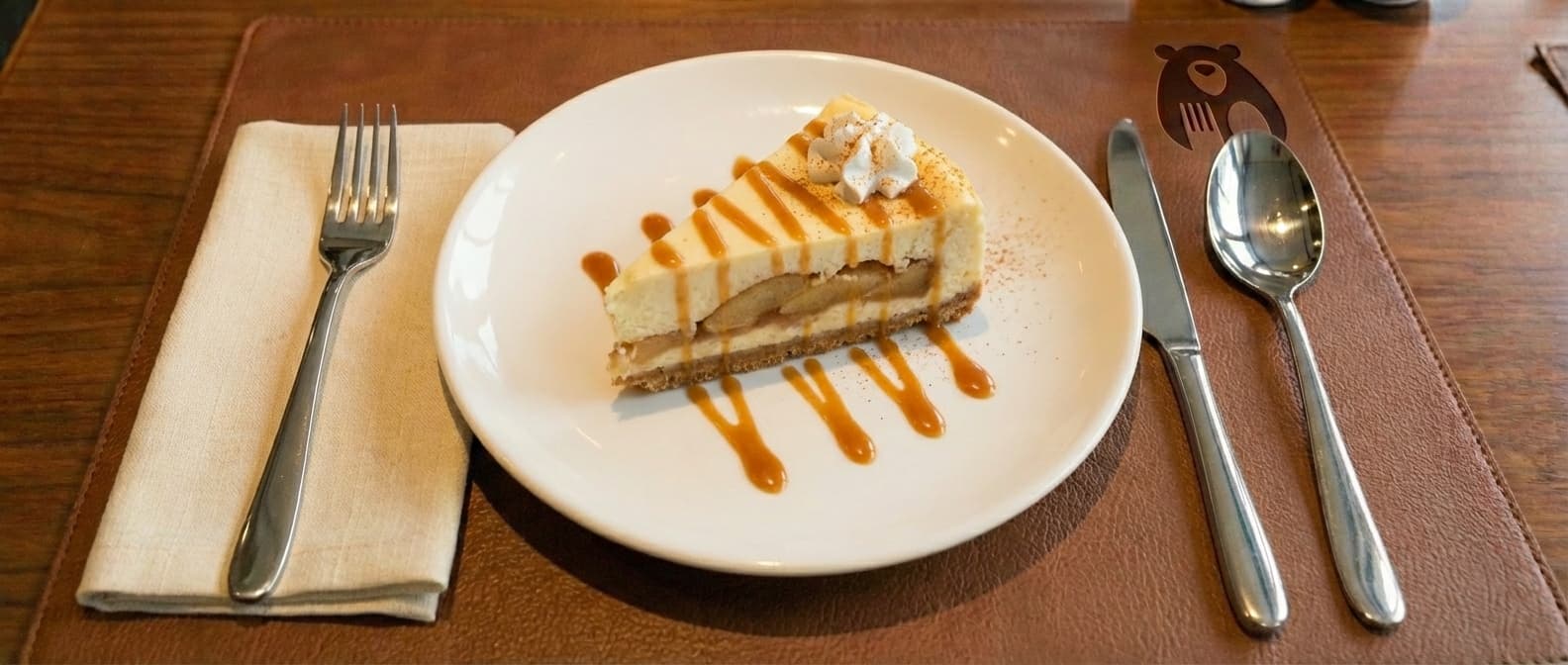 Apple Cheesecake