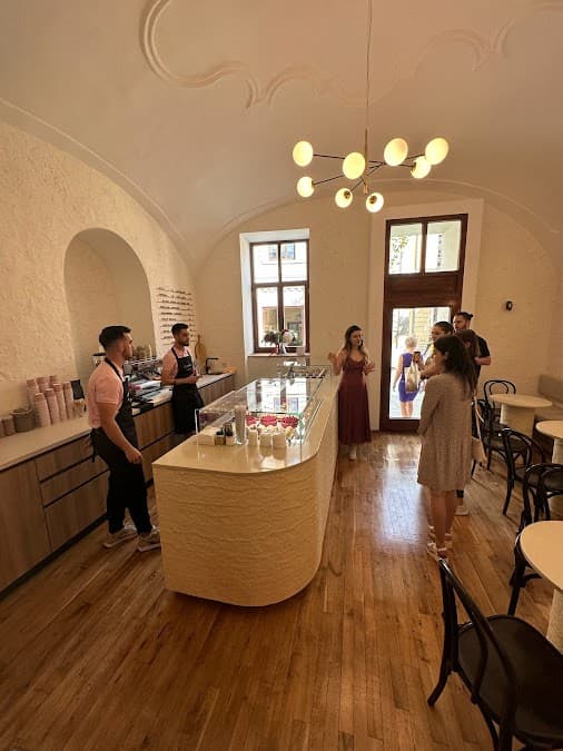 Acadeea - french & bakery restaurant in 400054 Cluj-Napoca