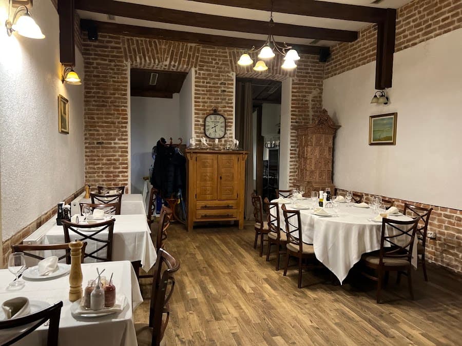 Adi’s Steakhouse - steakhouse restaurant in Cluj-Napoca 400071