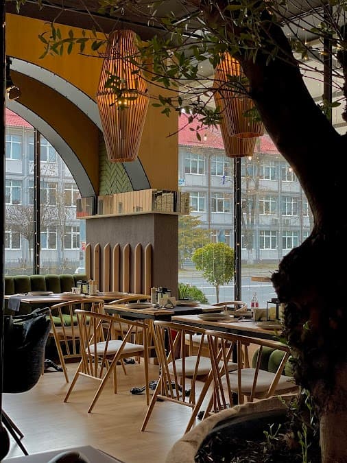 BOHO - Brasserie - italian & american restaurant in 430282 Baia Mare