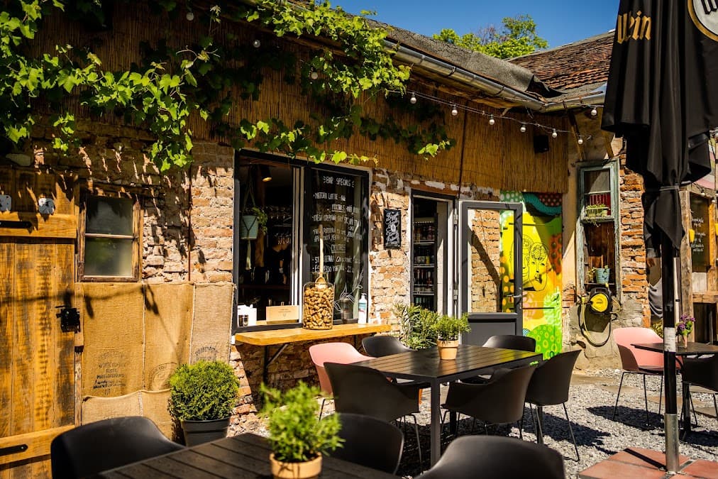 Cimbru Restaurant - romanian & fusion restaurant in Cluj-Napoca 400394