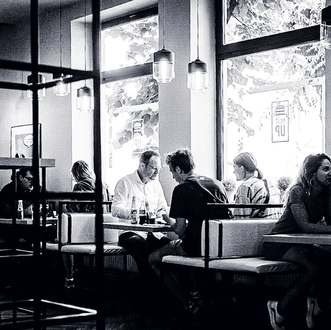 Hamburger Cluj - Meat Up - american & bbq restaurant in 400000 Cluj-Napoca