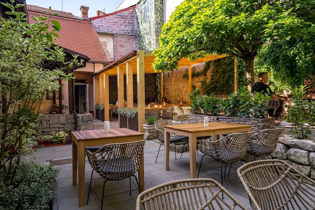 Mare Nera Seafood Restaurant - italian & mediterranean restaurant in Cluj-Napoca 400004