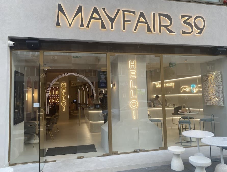 MAYFAIR 39 restaurant in București 010062