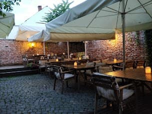 Napoca 15 - eastern-european & romanian restaurant in Cluj-Napoca 400347