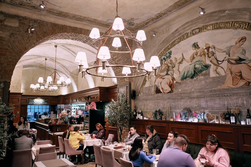 Olivo Bistro - breakfast-brunch & international restaurant in Cluj-Napoca 400394