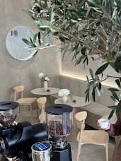 PRIVÉ Café - international restaurant in Cluj-Napoca 400394